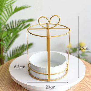 Venta al por mayor de flores geométricas pintadas en oro, cesta de hierro para el hogar y el jardín, decoración de boda, maceta y maceta - Product Image 6