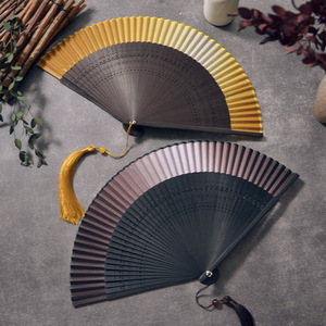 Éventails pliants en soie chinoise <span class=keywords><strong>pour</strong></span> femmes et filles, style japonais, artisanat en bambou imprimé, cadeaux de mariage <span class=keywords><strong>pour</strong></span> invités - Product Image 3