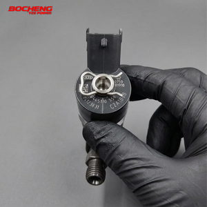 High Quality 0445110558 Common Rail Fuel Injector 04123831 Diesel Injection Nozzle for Deutz KHD TCD 3.6 L4 Engine Tractor - Product Image 3