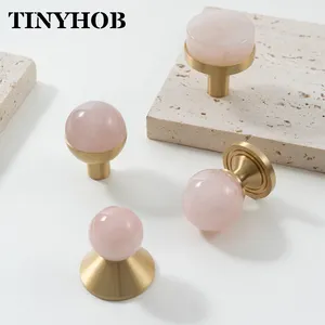 Poignées <span class=keywords><strong>de</strong></span> meuble en quartz rose et laiton, boutons en cristal naturel pour armoire <span class=keywords><strong>de</strong></span> cuisine, commode, penderie, quincaillerie <span class=keywords><strong>de</strong></span> meuble dorée - Product Image 5