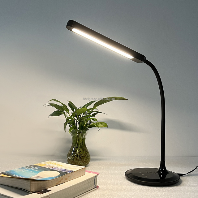 The Most Popular Bedroom Home Office Using Desktop LED Light Intelligent Voice Control USB Smart Light Adjustable Table Lamp