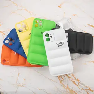 Casing penutup ponsel jaket Puffer, sarung HP sentuhan lembut untuk iPhone 15 14 13 12 11 Pro Max X XR XS