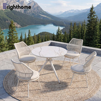 Ensemble de salle à manger d'extérieur en rotin Brighthome, mobilier de jardin moderne en aluminium imperméable, table et chaises pour patio et balcon