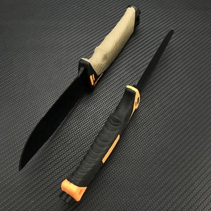 Cuchillo Multifuncional para Camping y Caza al Aire Libre con Encendedor y Mini Linterna, Personalizable OEM, Hoja Fija 7Cr13Mov - Product Image 4