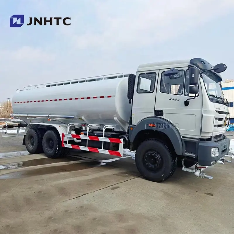 Sıcak BEIBEN 6X4 300HP/380HP 10 tekerlekler 25m3 su tankeri su püskürtme kamyonu satılık