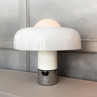 Lampe de table en verre orange moderne et simple PM, lampe de chevet nordique pour hôtel, lampe de bureau, lampe de lecture décorative de luxe pour salon et bureau