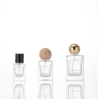 Flacon pulvérisateur en verre de 100 ml, carré, avec panneau d'étiquetage encastré, emballage de parfum de luxe en verre de 50 ml avec bouchon à bille doré
