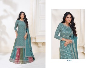 Salwar Kameez de style chinon lourd avec broderie et séquence élégantes Tenue de style pakistanais parfaite pour les occasions festives - Product Image 5