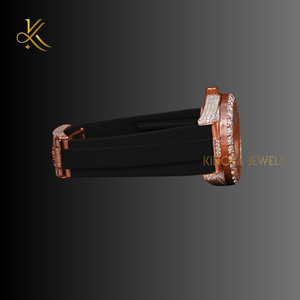Reloj Moissanite Diamond de calidad superior diseñado con movimiento de cuarzo y acabado brillante ideal para ropa formal e informal - Product Image 5