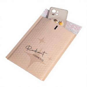 Custom Shockproof Bubble Padded Poly <b>Envelopes</b> 6X9 inch 4X8 Inch Poly Bubble Mailer - Product Image 1