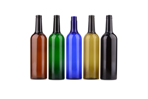 750ml Bunte Leere Plastikflaschen in Weinflaschenform mit Verschluss auf Lager - Product Image 1