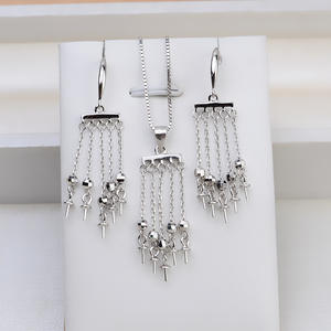 Nouvelles boucles d'oreilles tendance en argent S925 avec long pendentif à pompon, accessoires DIY pour femme, support vide multi-perles à 5 perles avec incrustation de perles - Product Image 2