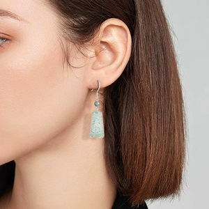 Pendientes de jadeíta natural auténtica de grado A, estilo antiguo con diseño de flor de ciruelo, pendientes de jadeíta de grado hielo en plata S925. - Product Image 4