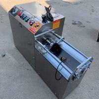 Automatische aardappel-snijmachine, commerciële zoete aardappel-striptjes snijmachine, frietverwerkingsapparatuur voor groenten