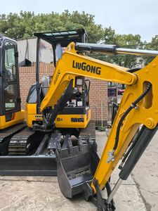 NUEVA Excavadora LIUGONG 9027FZTS de 2.7 Toneladas, Mini Excavadora Hidráulica Pequeña en Venta - Product Image 4