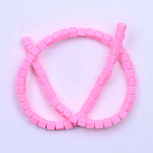 Xinyi all'ingrosso grande foro 6x6mm quadrati nuovi fai da te perline di <span class=keywords><strong>argilla</strong></span> <span class=keywords><strong>polimerica</strong></span> stampa perline sfuse colore Mix <span class=keywords><strong>per</strong></span> <span class=keywords><strong>gioielli</strong></span> che fanno perline Heishi - Product Image 3