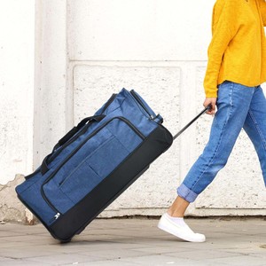 Échantillon gratuit Sac de voyage polochon à 3 poches pour équipement de gymnastique sportive de grande taille Sac de hockey pour les sports de plein air - Product Image 2