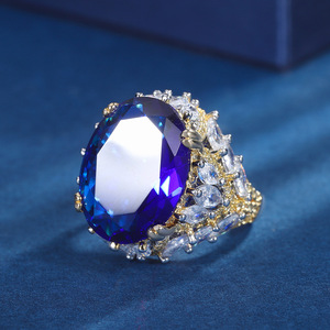 Женское кольцо с золотым покрытием, 15 х20 - Product Image 1