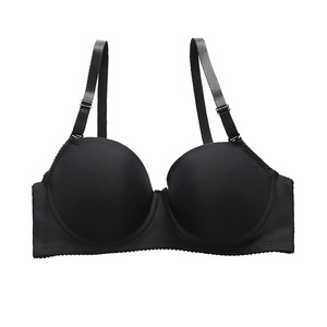 Ensemble de lingerie sexy en dentelle pour femme, respirant, pour l'été, avec soutien-gorge pour poitrines généreuses et petites poitrines, collection Pure Desire - Product Image 5