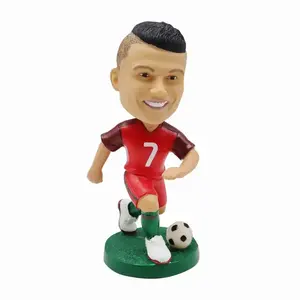 Personalizzato in resina 3d figurina giocatore di basket calcio bobble teste di calcio giocatori di calcio personalizzato bobble head