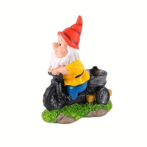 Statuetta in Miniatura di Nano Umano Fatta a Mano Witt, Ornamento da Giardino in Resina, Design Personalizzato - Product Image 3