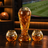 Carafe à whisky transparente en borosilicate de haute qualité, style moderne, grande capacité, 750 ml, pour bouteilles de liqueur, design trophée de football