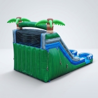 Toboggan gonflable double piste vert 15' avec revêtement PVC et installation facile, utilisable à sec ou à l'eau