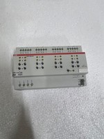 Ja/S 8.230.1M Gh Q631 0078 R0111 I-Bus Eib/Knx Actionneur de volet pour PLC