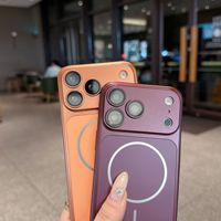 Coque de téléphone magnétique à chargement sans fil, en PC rigide mat, antichoc, avec protection intégrale de l'objectif de l'appareil photo pour iPhone 17