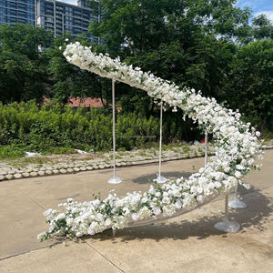 Exhibición de flores blancas en espiral artificial de primera calidad para bodas al aire libre y decoración de recepción - Product Image 3