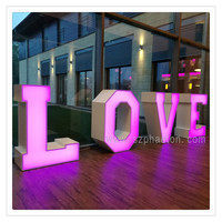 Lettre d'amour Simba Sign, fournitures de table pour mariage, lumières LED pour décorations de mariage - Métal imperméable et durable