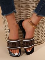 Sandales plates de luxe pour femmes, chaussures de créateur de qualité supérieure, claquettes de marque pour femmes avec logo