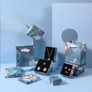 Caja de Joyería para Collares y Pendientes, Set de Joyería, Caja de Kraft para Joyas, Organizador de Anillos, Collares, Pendientes y Pulseras, Empaque para Niñas - Product Image 1