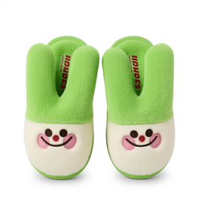 Iipndcs Pantoufles d'intérieur en peluche pour hommes, design visage de dessin animé, toutes saisons, bout fermé, douces et confortables, pour usage intérieur - Product Image 1