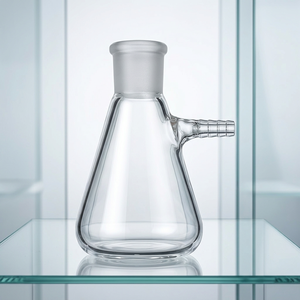 Fiole Erlenmeyer en borosilicate MAYALAB avec joint moulé 14/20 et raccord latéral pour tuyau - Product Image 2