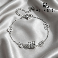 Bracelet à breloques en acier inoxydable plaqué or 18 carats avec chiffres romains et zircon pour femme, idéal pour le quotidien, cadeau, bijoux de mode, vente en gros