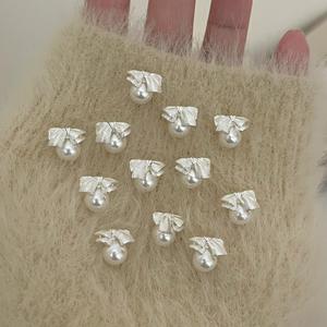 Boucles d'oreilles en argent pur S925, nœud français, perle, design polyvalent haut de gamme avec style de niche - Product Image 3