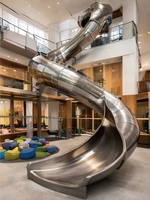Spirale plastic buis, volledig transparant, doorzichtige glijbaan voor educatief gebruik in residentiële tuinen