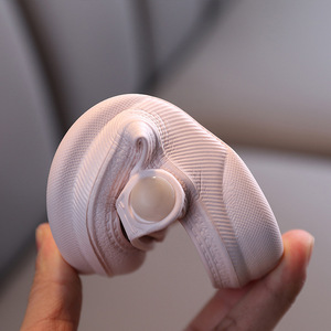 Chaussons d'été antidérapants à semelle souple pour enfants (garçons et filles) – Idéaux pour la plage, la chambre et la salle de bain – Nouvelle collection en promotion - Product Image 5