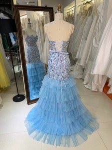 Vestidos de Noche de Lujo Azul Celeste con Diseño Especial 2026 con Bordado, Lentejuelas y Pedrería - Product Image 2