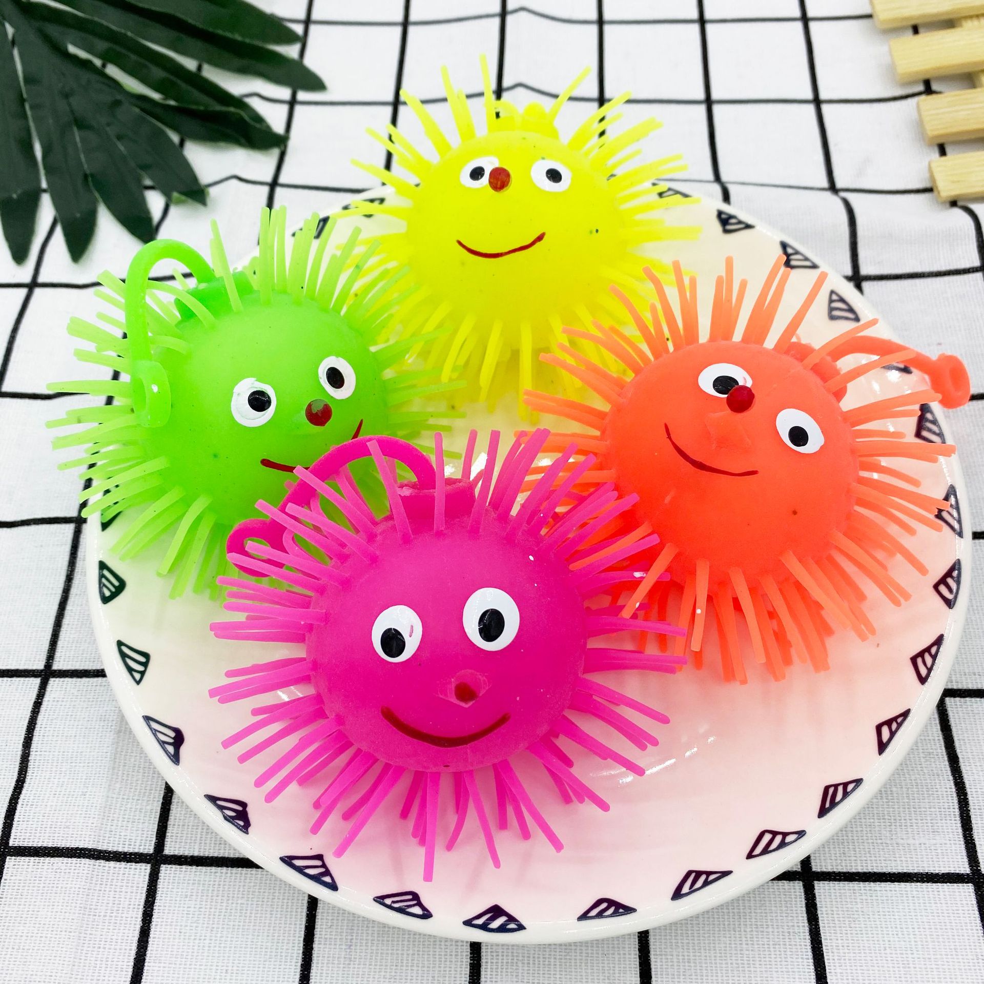 ✿くるくる✿ Wholesale Squishy Balls - Stress Relief Toys for Kids