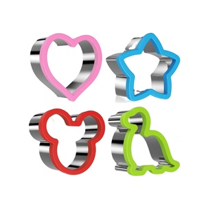 El Juego <span class=keywords><strong>de</strong></span> Herramientas ecológicas para hornear incluye cortadores <span class=keywords><strong>de</strong></span> sándwich <span class=keywords><strong>de</strong></span> corazón <span class=keywords><strong>de</strong></span> dinosaurio y estrella <span class=keywords><strong>de</strong></span> <span class=keywords><strong>Mickey</strong></span> hechos <span class=keywords><strong>de</strong></span> plástico <span class=keywords><strong>de</strong></span> acero inoxidable - Product Image 1