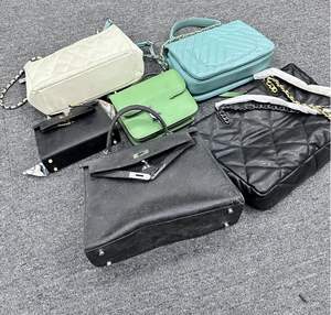 Sac à bandoulière multifonctionnel pour femmes à large épaule petit carré sac d'occasion en gros - Product Image 3