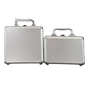 Maletín Portátil Ligero Multiusos de Aleación de Aluminio con Candado de Combinación, Caja de <span class=keywords><strong>Herramientas</strong></span> DIY, OEM, Impermeable, de Cuero, Metal y Madera - Product Image 4