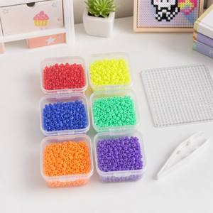 5 confezioni di contenitori quadrati <span class=keywords><strong>in</strong></span> <span class=keywords><strong>plastica</strong></span> trasparente con coperchi incernierati per piccoli oggetti, artigianato, gioielli (2,12 x 2,12 x 0,79 pollici) - Product Image 2