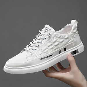 Men's <b>White</b> Leather Sneakers Low <b>Heel</b> Solid Color Casual Shoes Fashion Design Wenzhou Origin - Product Image 1