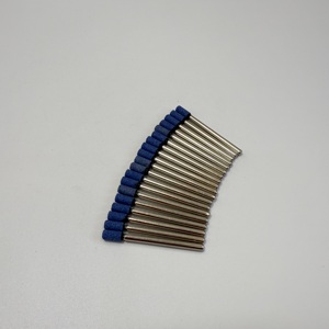 OEM Tête <span class=keywords><strong>de</strong></span> <span class=keywords><strong>ponçage</strong></span> cylindrique en alumine grise <span class=keywords><strong>pour</strong></span> la découpe, l'élimination <span class=keywords><strong>de</strong></span> la rouille, le polissage et l'ébavurage, Dureté moyenne 5mm - Product Image 3