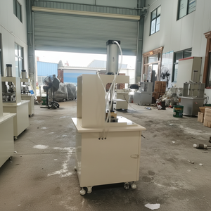 Savon de lavage pour équipement lourd fait à la main dans le Maine - Product Image 1