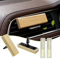 Diffuseur de parfum pour voiture en bois massif naturel, clip pour grille d'aération, design minimaliste, parfum léger longue durée, approvisionnement transfrontalier
