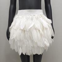 Jupe en plumes douces faite à la main avec ceinture élastique pour cosplay, mariage, fête, décoration - Costume de danseuse de scène professionnelle